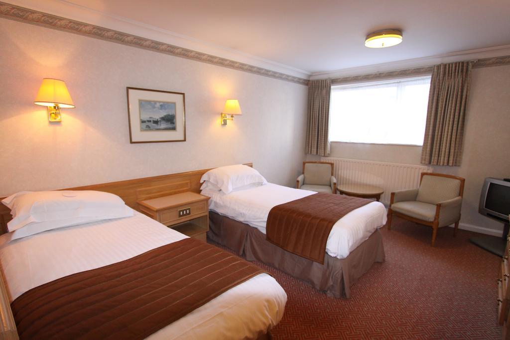 Swallow Churchgate Hotel ฮาร์โลว์ ห้อง รูปภาพ